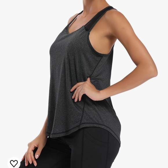 NWT Charcoal Color Workout/Yoga Top - Picture 6 of 8